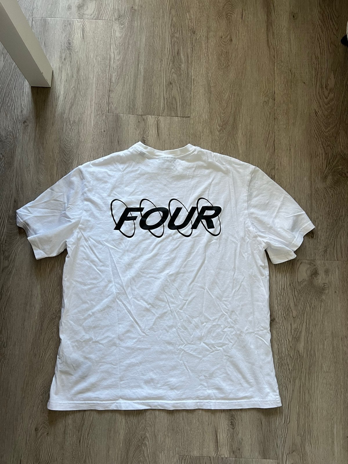 FOUR T-shirt wit met logo op rug en borst, Ophalen, Nieuw, Maat 46 (S) of kleiner, Wit