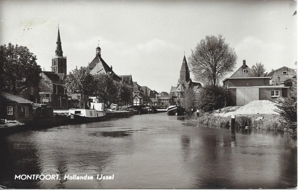 Montfoort (Ut.) Hollandse IJssel, Stadsgezicht, gelopen 1964, Verzamelen, Ophalen of Verzenden, 1960 tot 1980, Gelopen, Utrecht