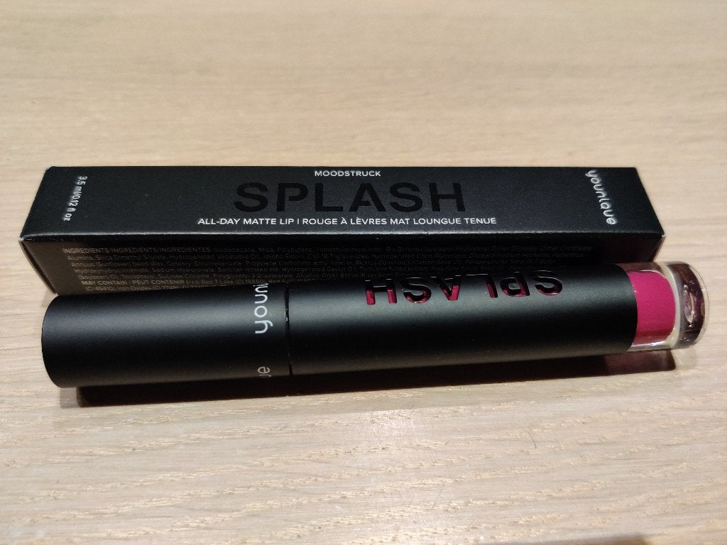 YOUNIQUE VLOEIBARE LIPPENSTIFT NIEUW, Lippen, Verzenden, Nieuw, Make-up