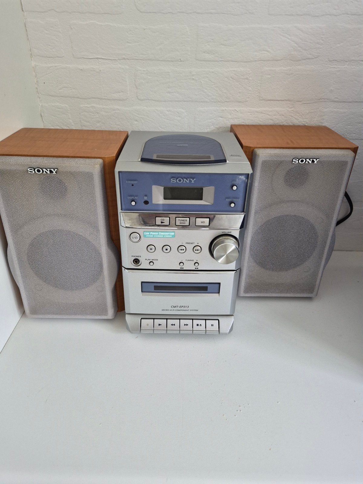 Sony CMT-EP 313 radio cd player