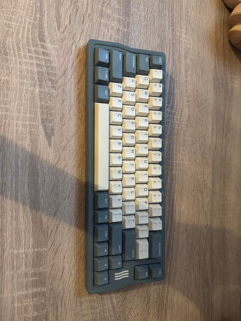 IQUNIX Mechanisch Toetsenbord, Computers en Software, Toetsenborden, Zo goed als nieuw, Qwerty, Draadloos, Ophalen of Verzenden