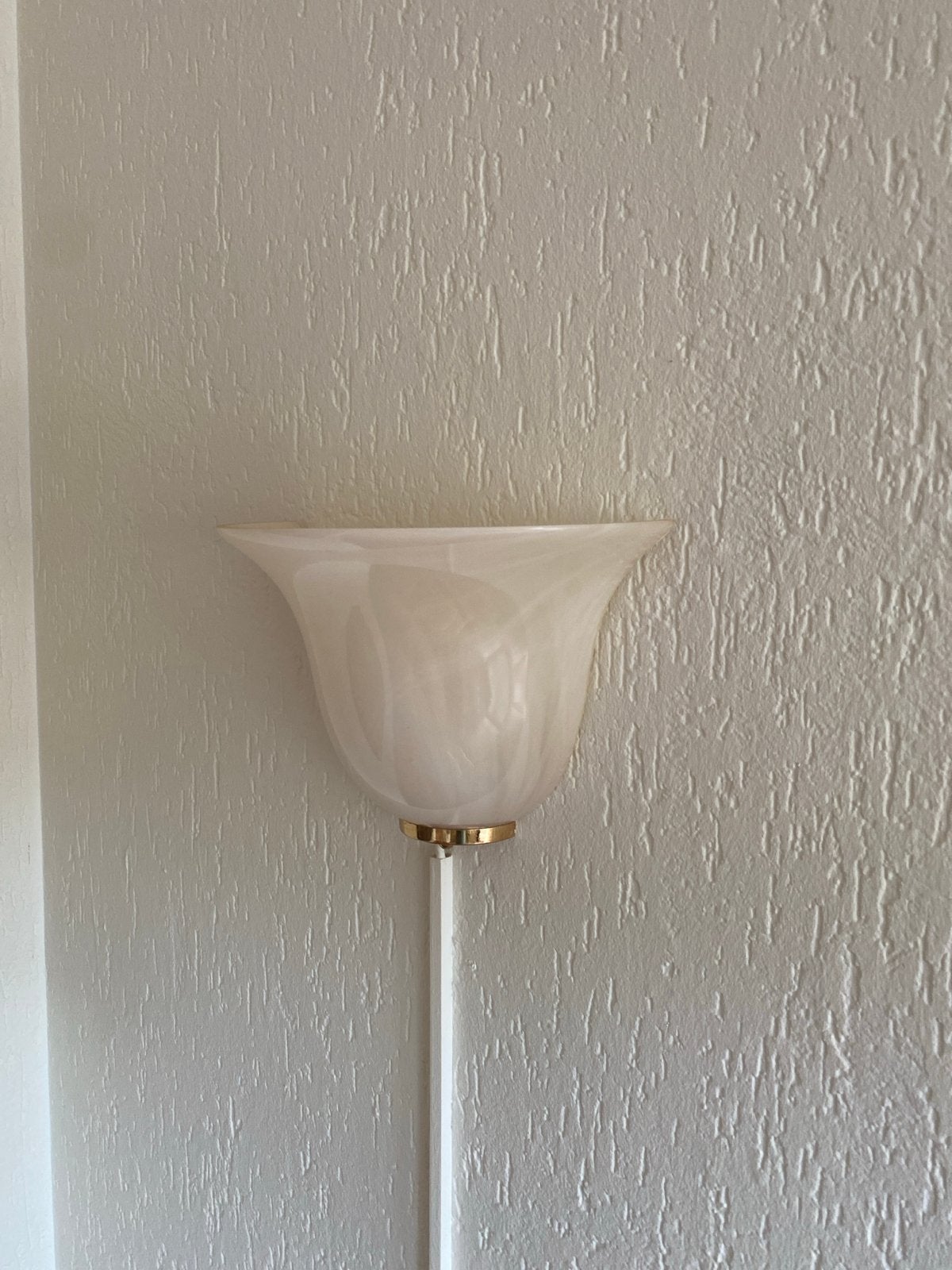 Set van 2 wandlampen met melkglas kap, Ophalen, Gebruikt, Glas, Wit