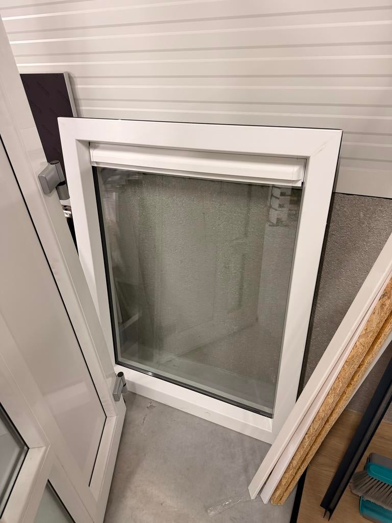 Schuco Kozijnen, Voordeuren en Achterdeur, Kunststof, Deurkozijn, Nieuw, Inclusief glas
