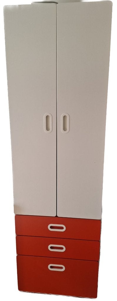 IKEA STUVA Children's Wardrobe – White/Red, Ophalen, 50 tot 70 cm, 105 cm of meer, Zo goed als nieuw