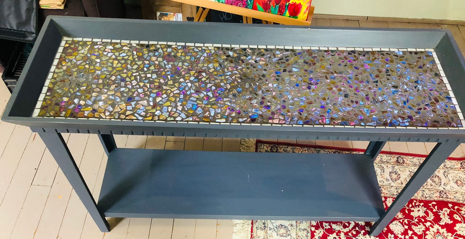 Unieke handgemaakte sidetable met mozaïek blad, Huis en Inrichting, Tafels | Bijzettafels, Ophalen, Overige materialen, Gebruikt