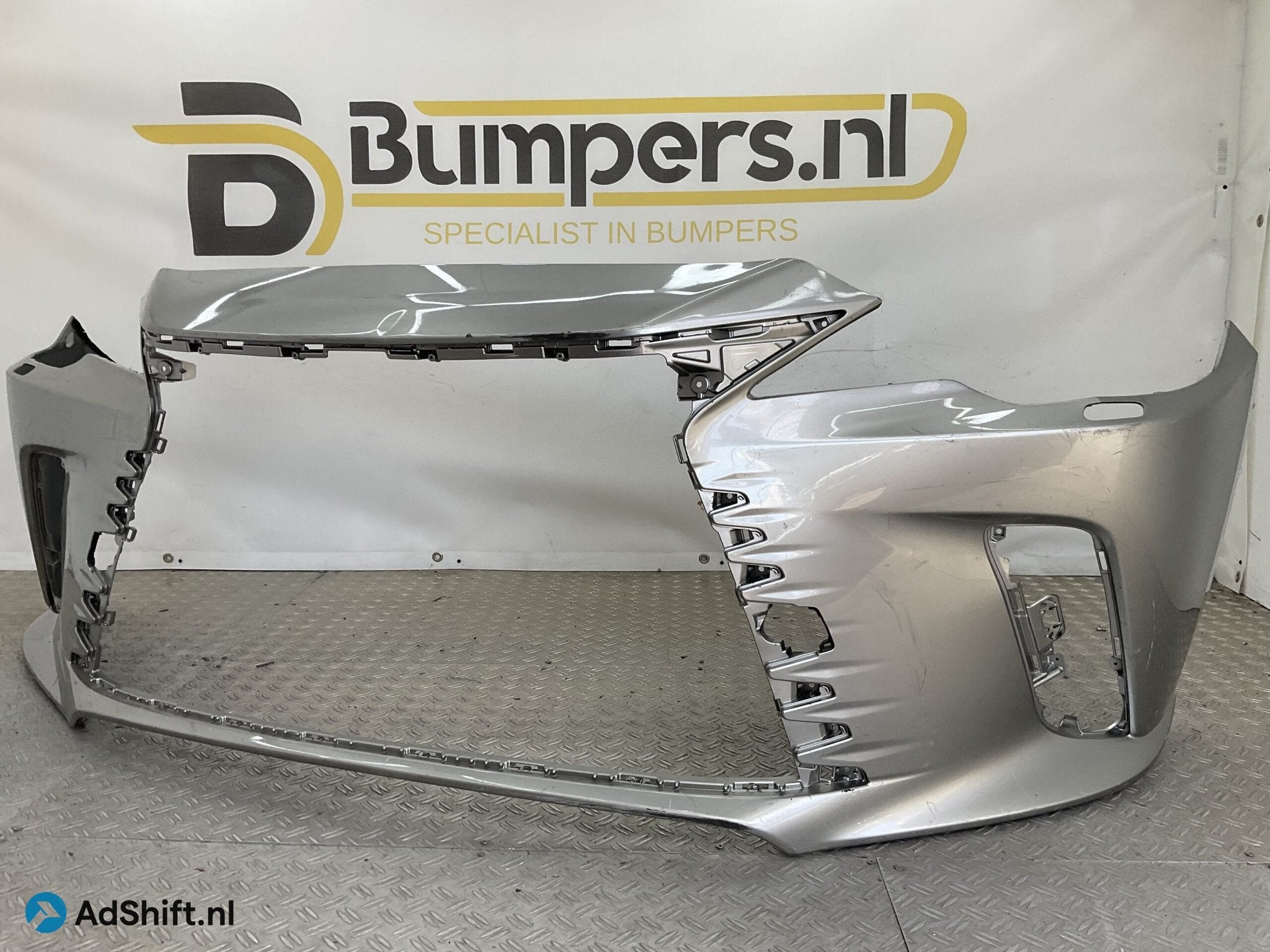 Bumper Lexus RX V 2024 5211948850 Voorbumper D9-22494, Auto-onderdelen, Carrosserie en Plaatwerk, Bumper