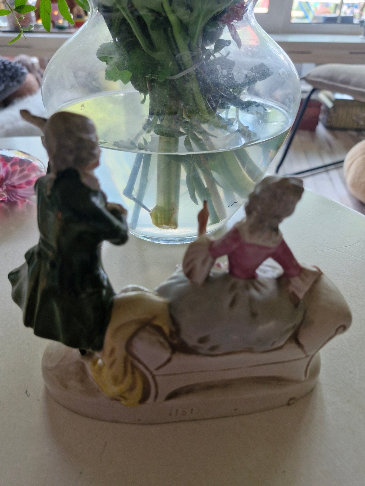 Vintage Porseleinen Beeldje: Romantisch Paar, Ophalen of Verzenden