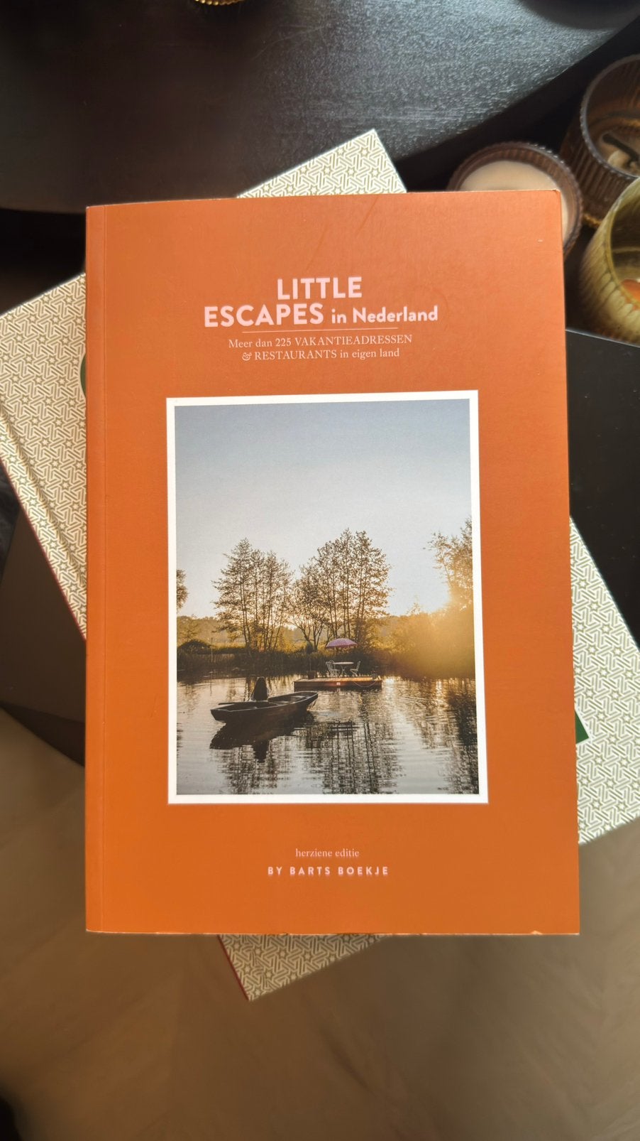 Little escapes in Nederland, Ophalen of Verzenden, Zo goed als nieuw