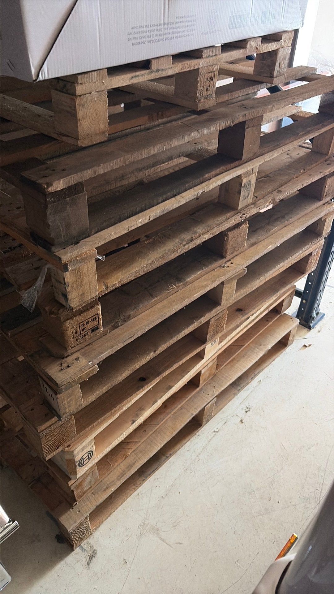 Pallets / stookhout hout / brandhout / vuurkorf, Doe-het-zelf en Verbouw, Hout en Planken, Ophalen of Verzenden, Zo goed als nieuw