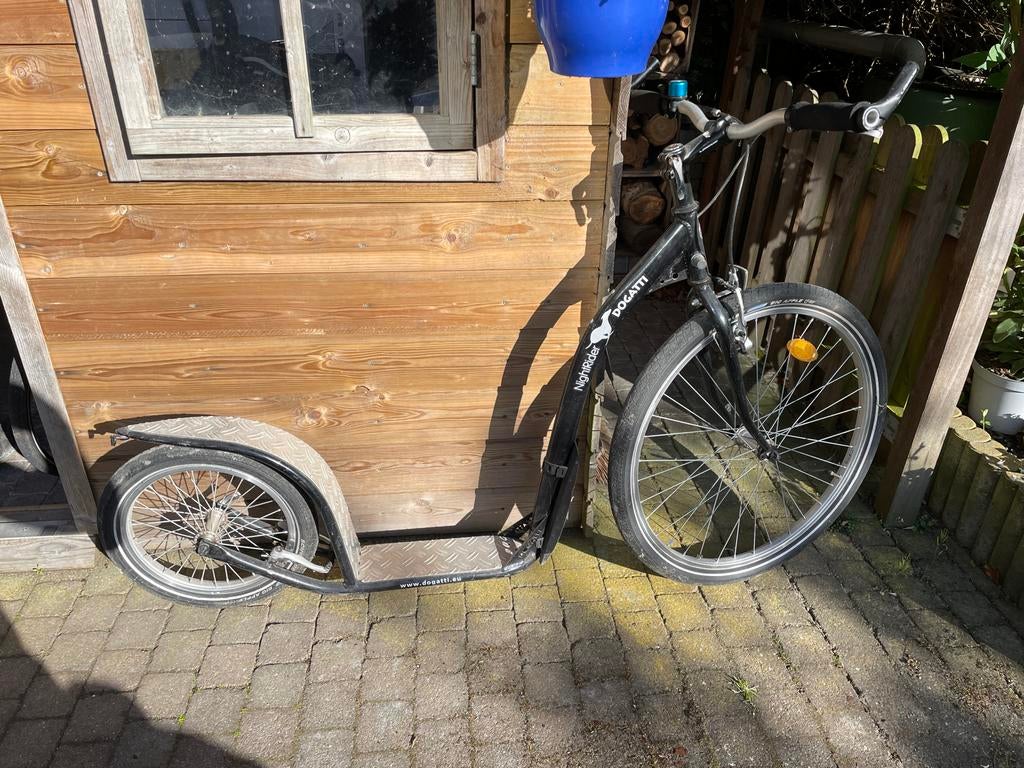 Degelijke Kickbike Dogatti Nightrider step, Fietsen en Brommers, Steps, Ophalen of Verzenden, Gebruikt, Kickbike