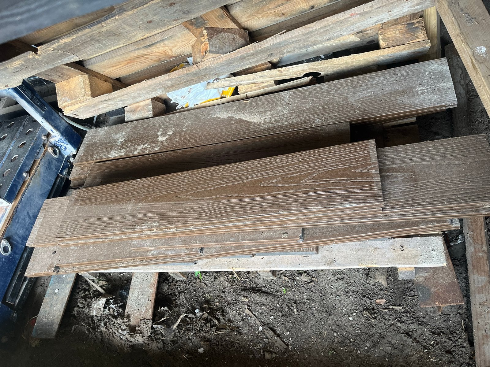 Restpartij kunststof vlonderplanken, diverse maten, Doe-het-zelf en Verbouw, Hout en Planken, Gebruikt, 25 tot 50 mm, 200 tot 250 cm