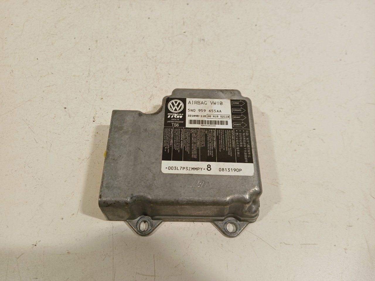 Airbag module Volkswagen Tiguan, Onderdelen@venauto.nl, Van der Ven Autorecycling B.V., Gebruikt, Ettenseweg 76, 4706 PB Roosendaal, The Netherlands