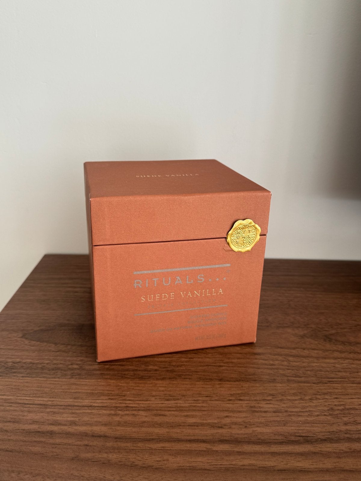 Rituals Suede Vanilla geurkaars, Overige materialen, Nieuw, Ophalen of Verzenden, Modern