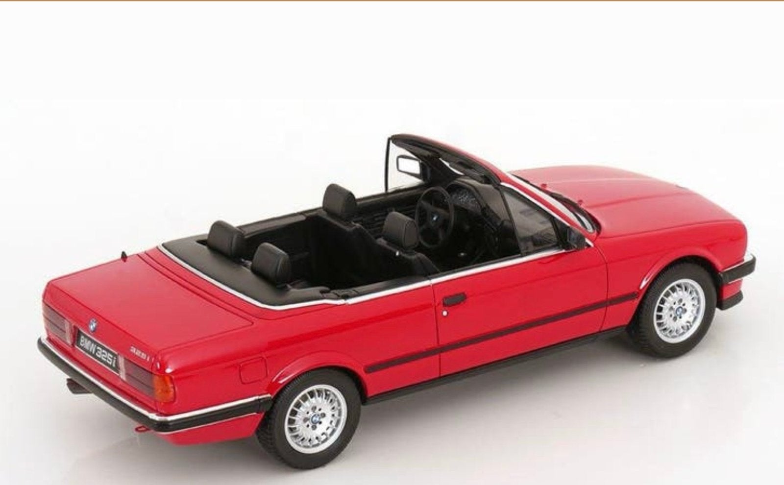BMW 325i Cabriolet Modelauto Rood, Hobby en Vrije tijd, Modelauto's | 1:18, Nieuw, Auto, Overige merken, Ophalen of Verzenden