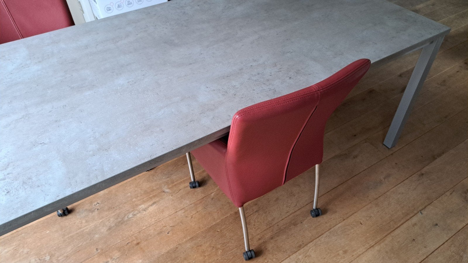 eettafel, kleur beton, poten epoxy, 100x200 cm, Ophalen, Gebruikt, Minder dan 5 m², Overige typen