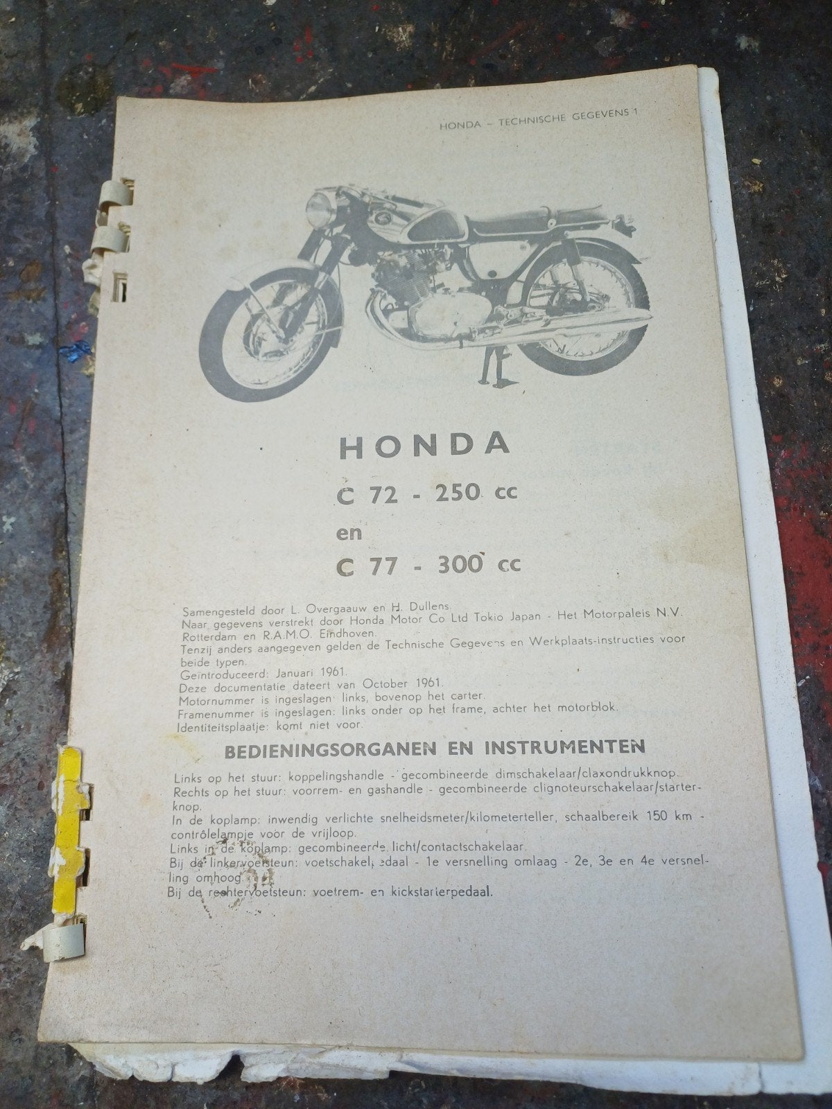 onderhoudsboekje Honda C72-250cc C77-300cc jaren 6, Ophalen of Verzenden