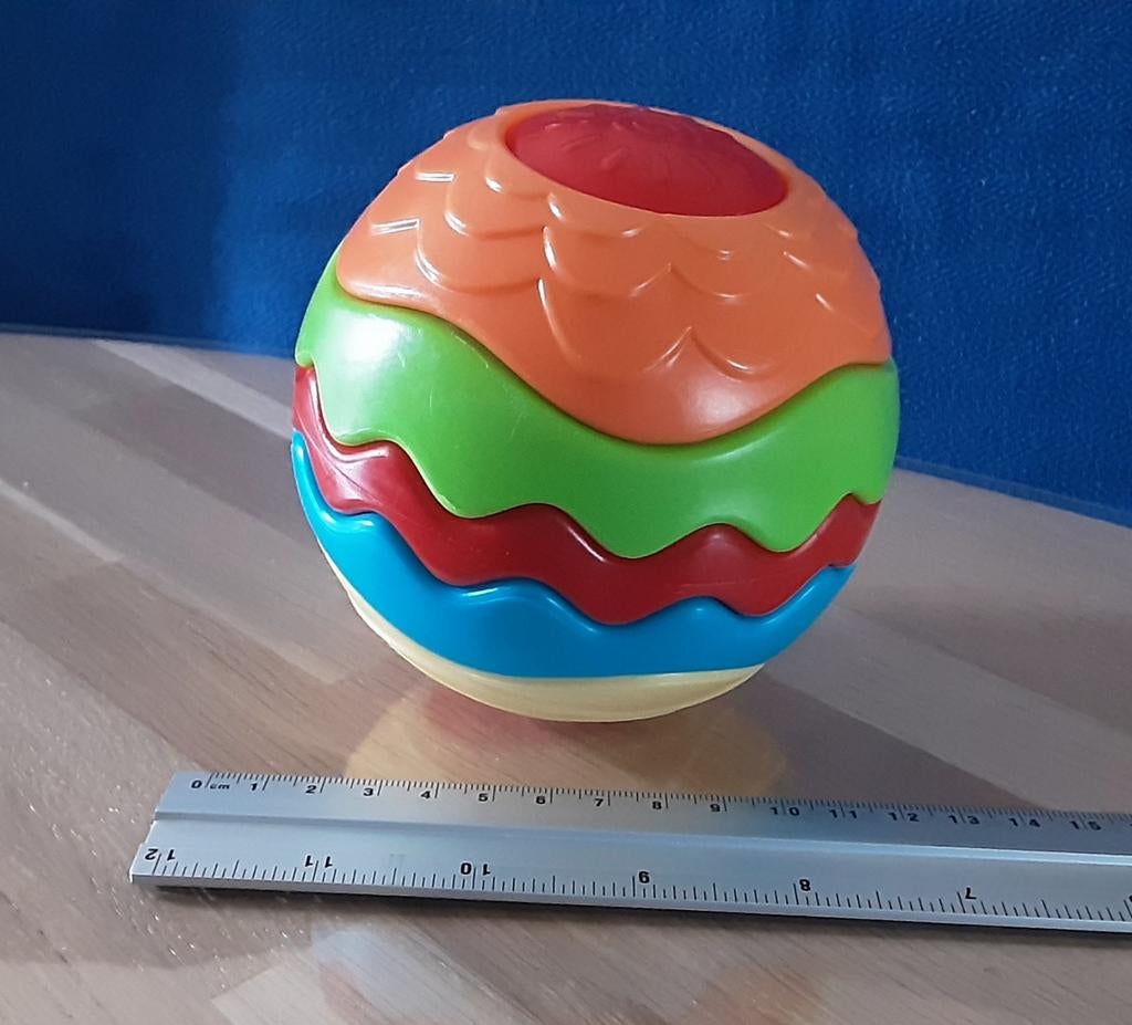 Baby/dreumes speelgoed: stapelbal en stoffen boekje, Ophalen of Verzenden, Gebruikt, Overige typen