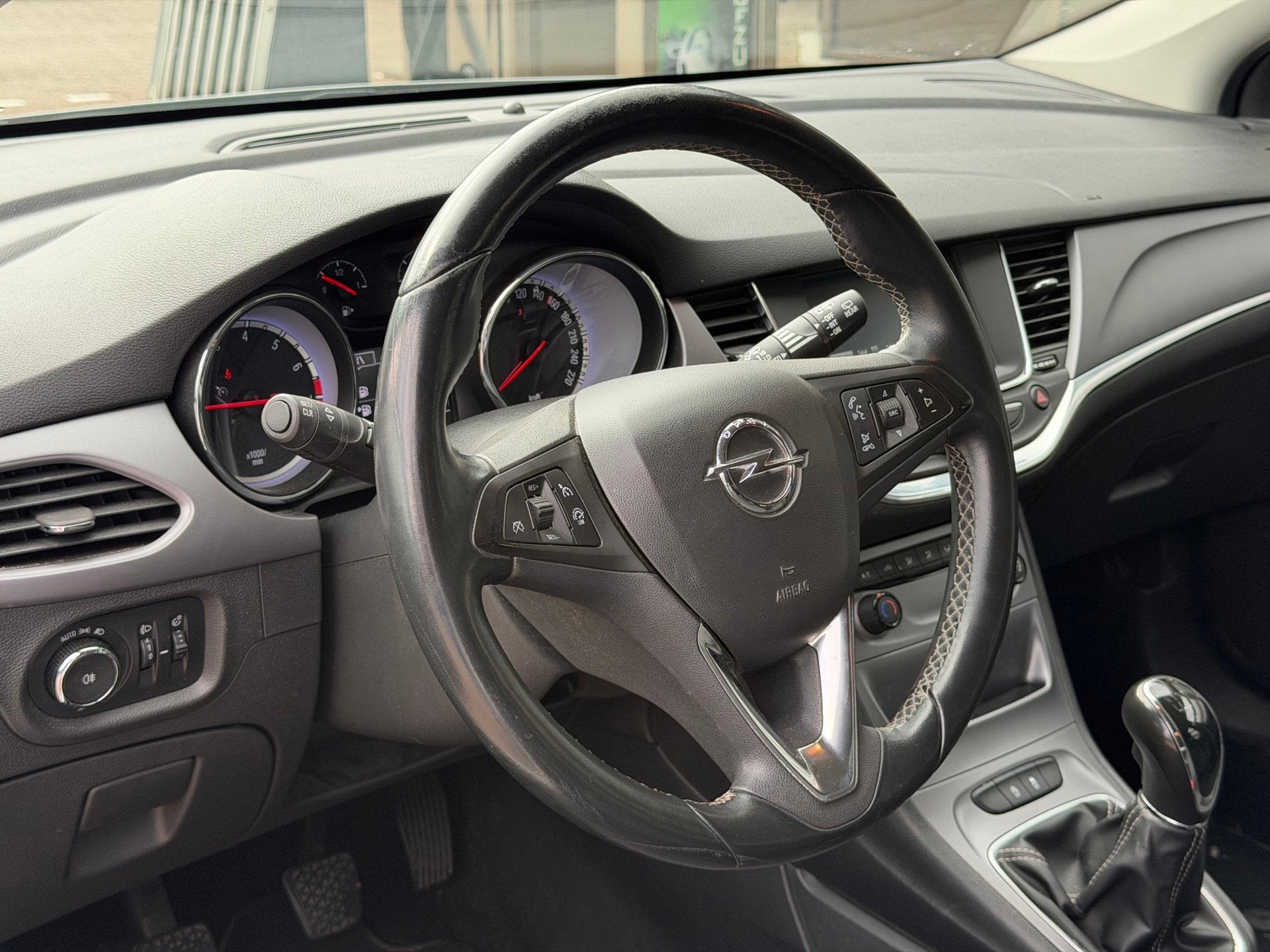Opel Astra Sports Tourer CLIMATE | PDC | TREKHAAK | ISO | AP, Auto's, Voorwielaandrijving, Dealer onderhouden, Stof, Gebruikt