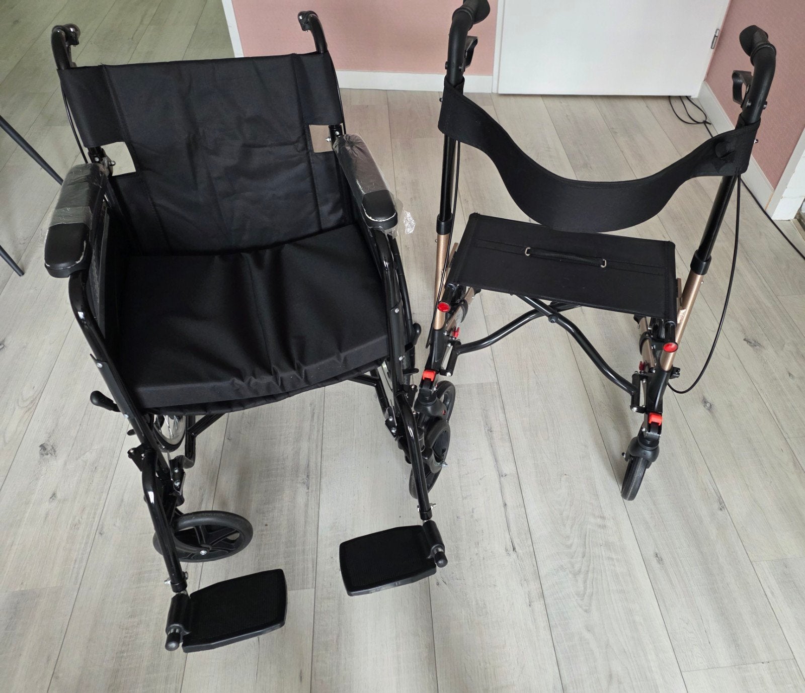 inklapbare rolstoel en inklapbare rollator, Diversen, Ophalen, Duwrolstoel