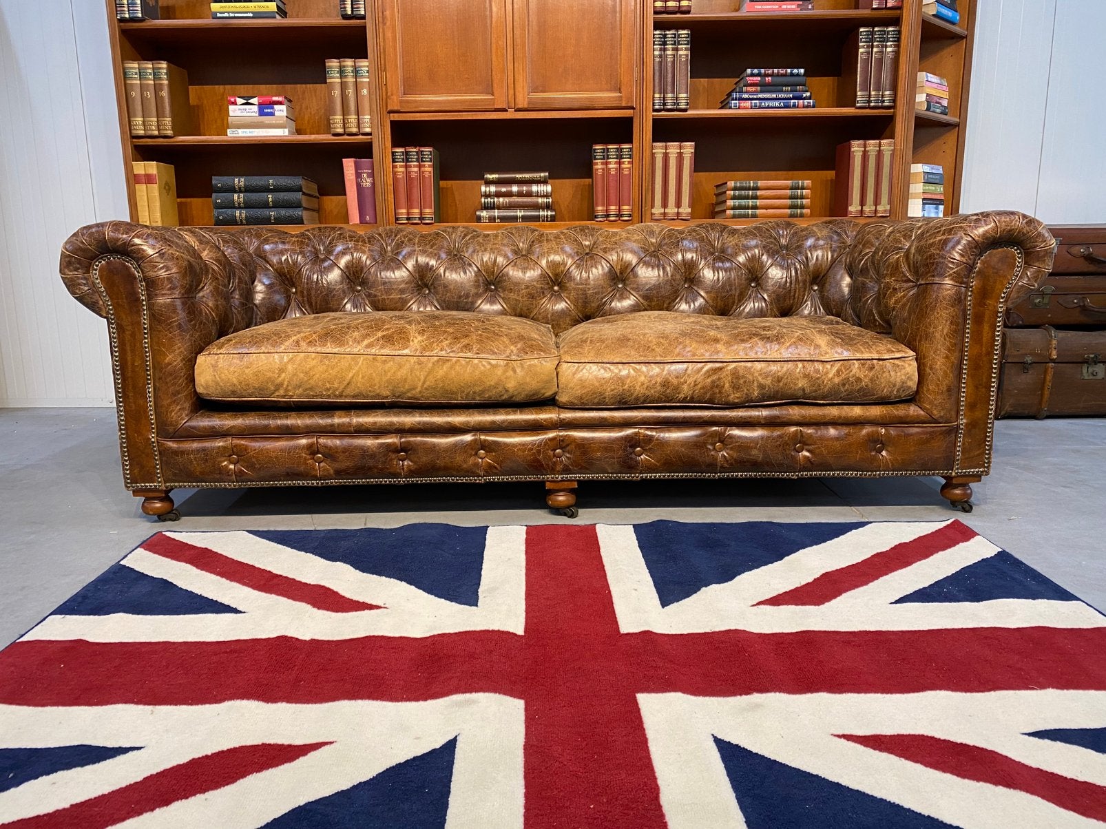 Stoere Chesterfield bank vintage sigaren cognac, 125 cm of meer, Leer, Ophalen of Verzenden, Zo goed als nieuw