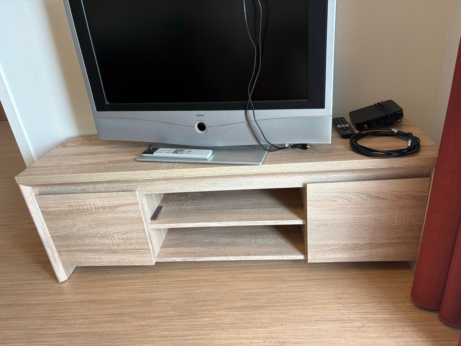 Zo goed als nieuw TV meubel in blank eiken look, Huis en Inrichting, Ophalen, Zo goed als nieuw, Minder dan 100 cm, 25 tot 50 cm