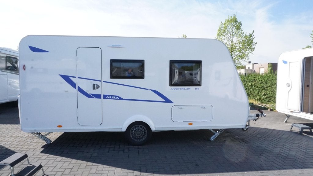 Caravelair Alba 450 Anniversary Line GRATIS MOVER+FIETSDRAGE, Standaardzit, Bedrijf, 5 tot 6 meter, Caravelair