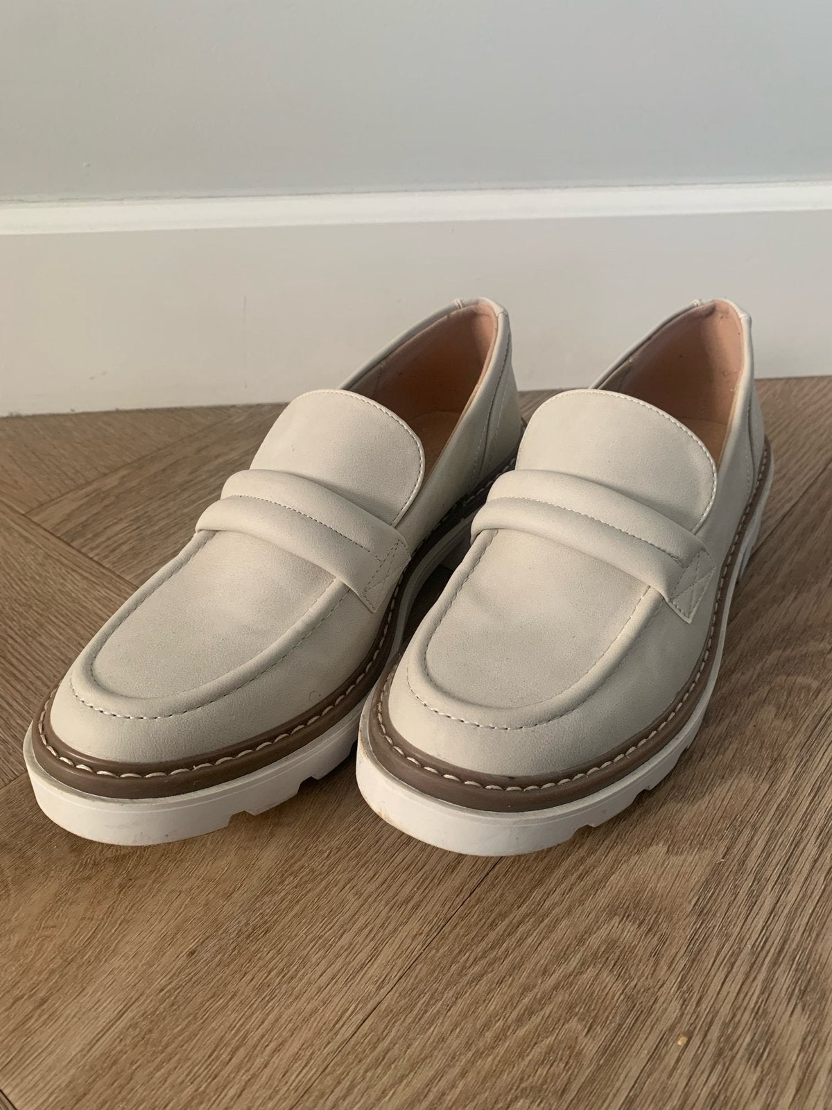 Chunky loafers maat 40 bpcCollection, Ophalen of Verzenden, Zo goed als nieuw, Instappers, Beige