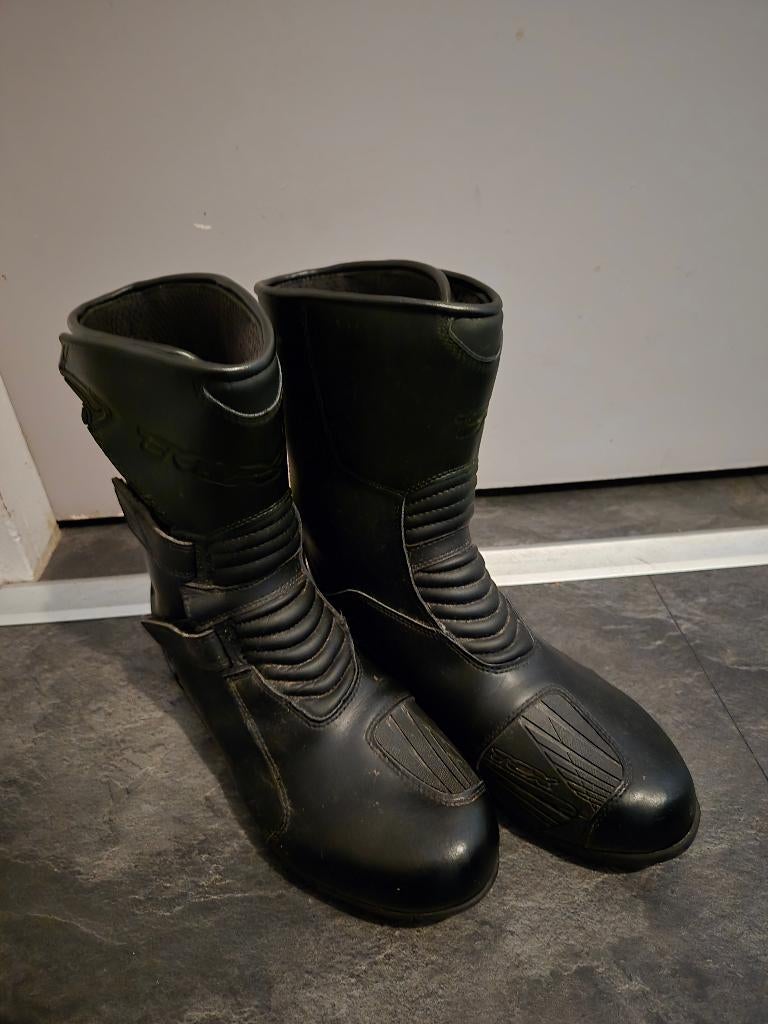 Zwarte TCX motorlaarzen Maat eu 42/ USA 8.5, Motoren, Kleding | Motorkleding, Ophalen, Tweedehands, Laarzen, TCX