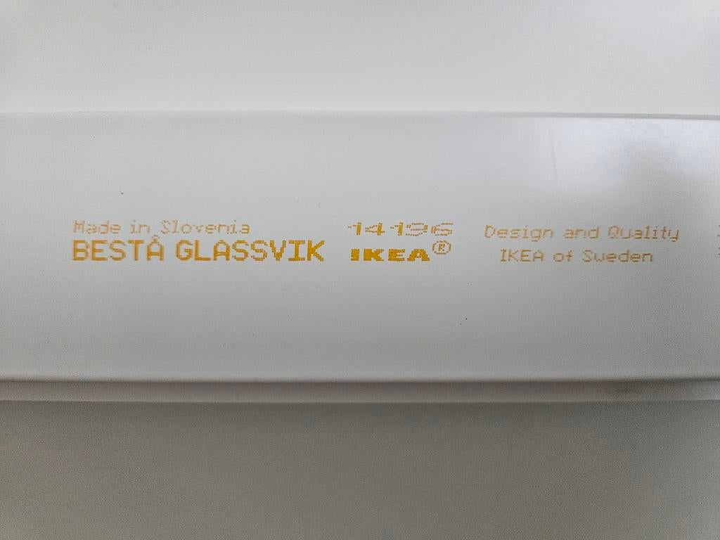 Besta Glassvik, Ophalen, Zo goed als nieuw