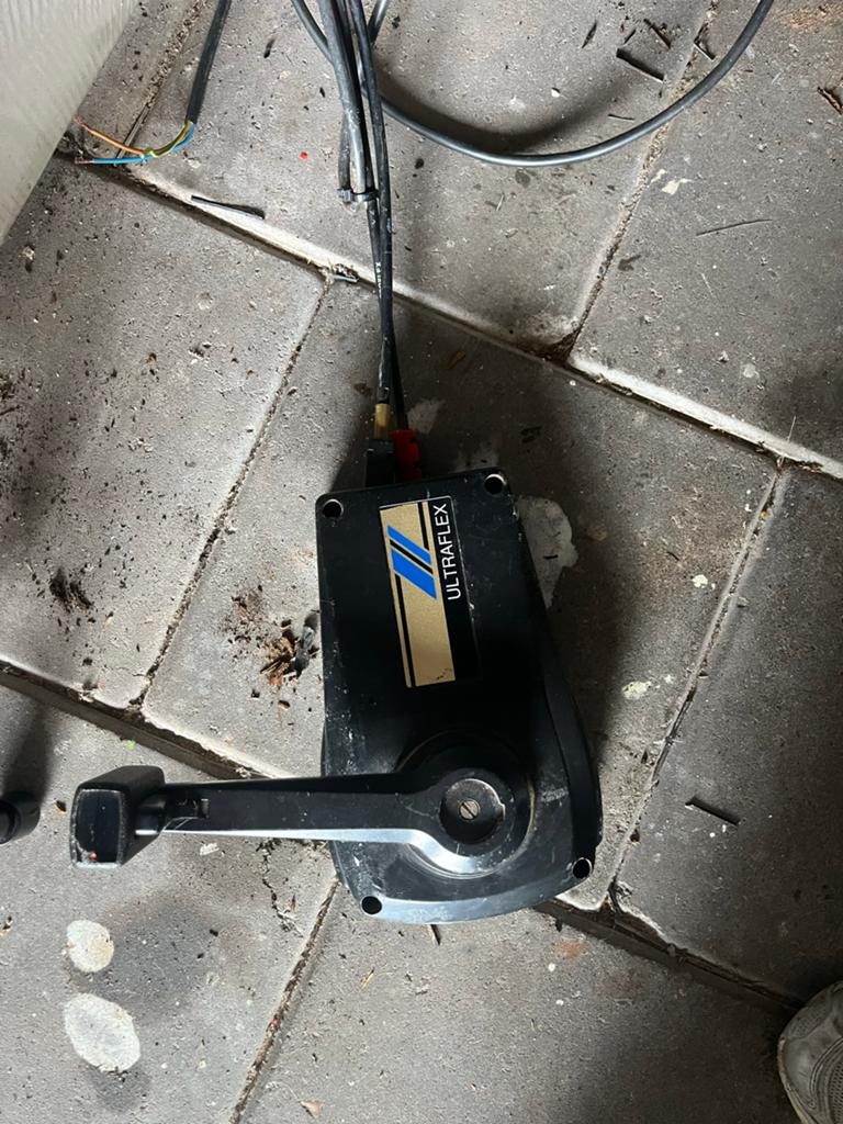9.9 Suzuki buitenboordmotor, Watersport en Boten, Bootonderdelen, Ophalen of Verzenden, Gebruikt, Motor en Techniek, Motorboot