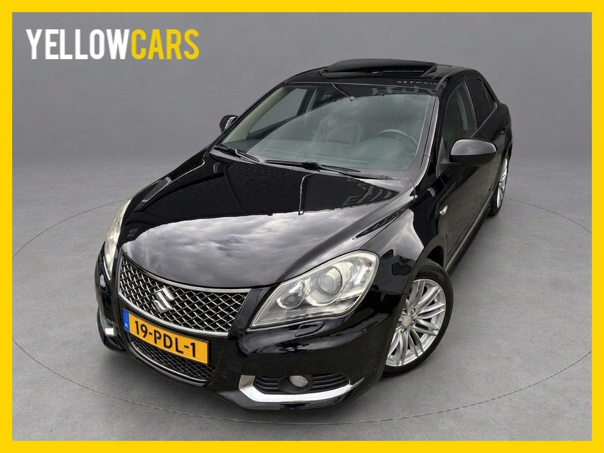Suzuki Kizashi 2.4 Sport 4WD AUTOMAAT / TREKHAAK, Auto's, Automaat, Euro 5, Gebruikt, Zwart