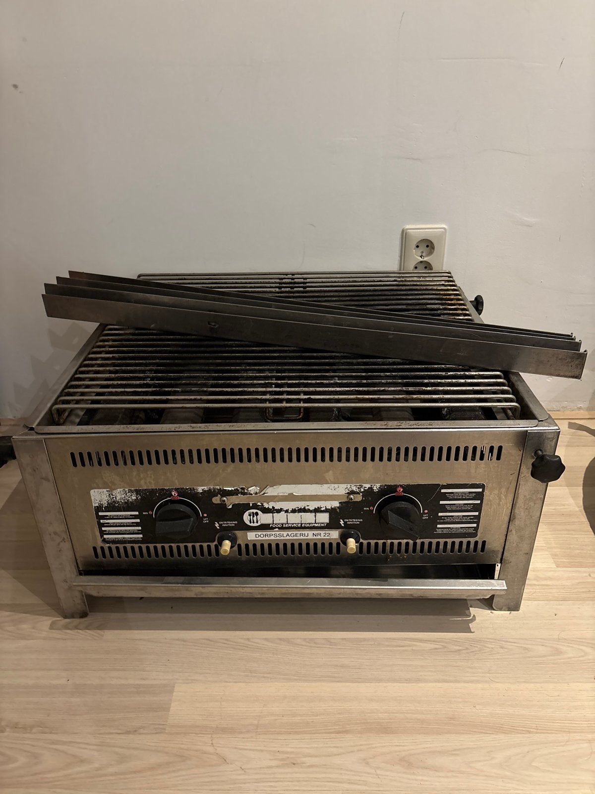 Gebruikte RVS Slagers Barbecue - Professionele Kwaliteit, Tuin en Terras, Ophalen