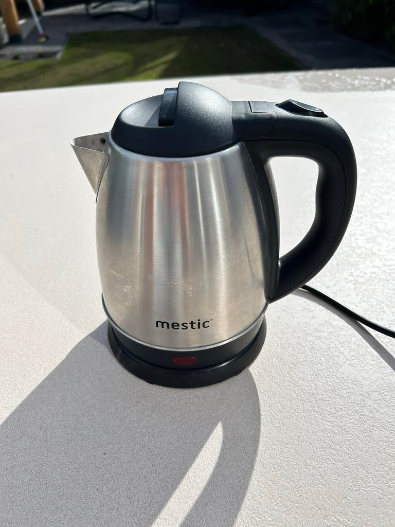 Mestic MWC-110 waterkoker, Caravans en Kamperen, Kampeeraccessoires, Ophalen of Verzenden, Gebruikt