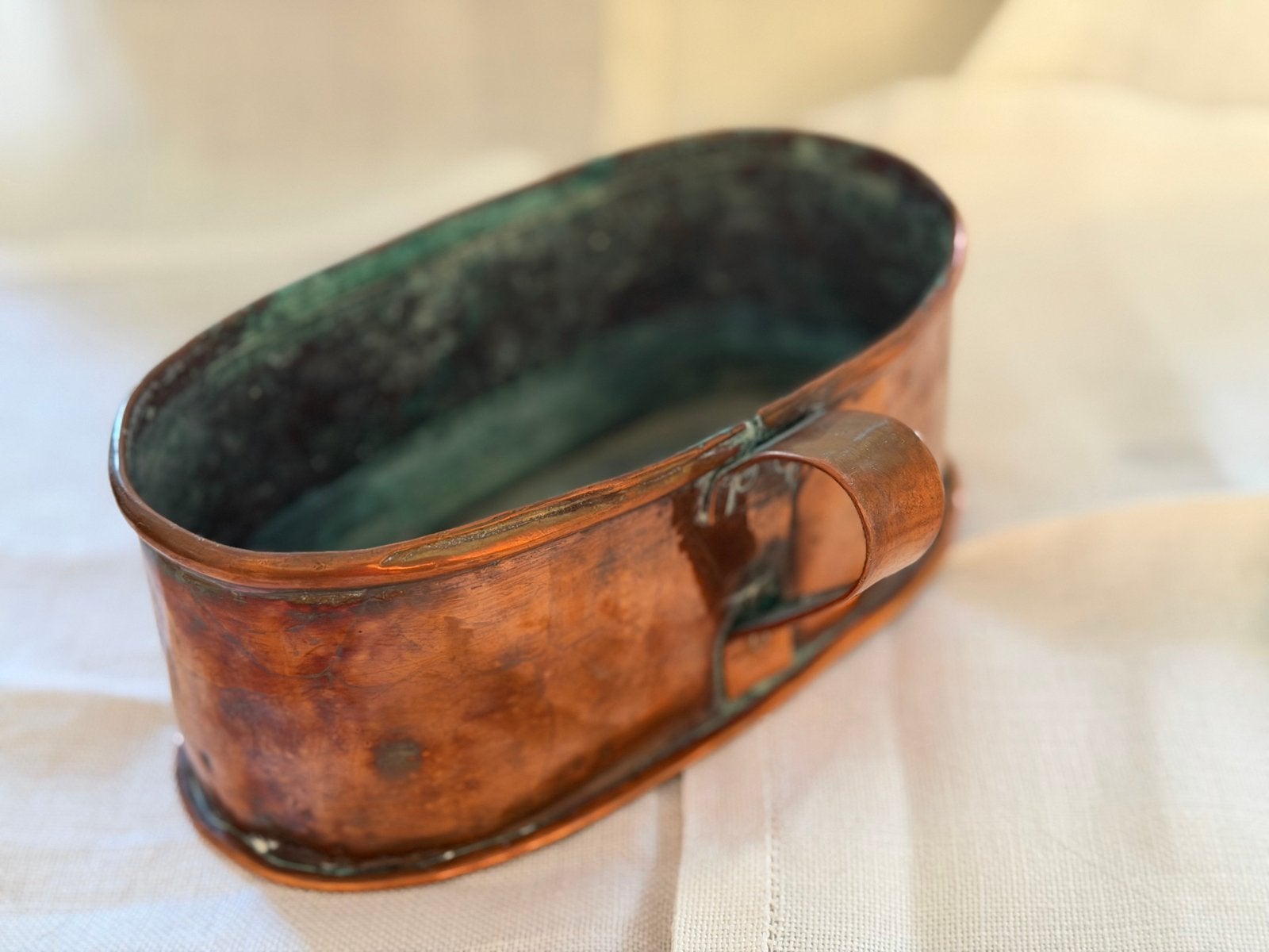 Antieke Koperen Ovale Bak - Ongeveer 25 cm, Antiek en Kunst, Ophalen, Koper