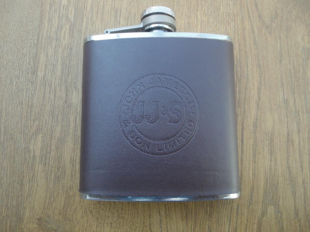 Mooie metalen heupflacon John Jameson & Son JJ&S, Ophalen of Verzenden, Zo goed als nieuw, Overige typen