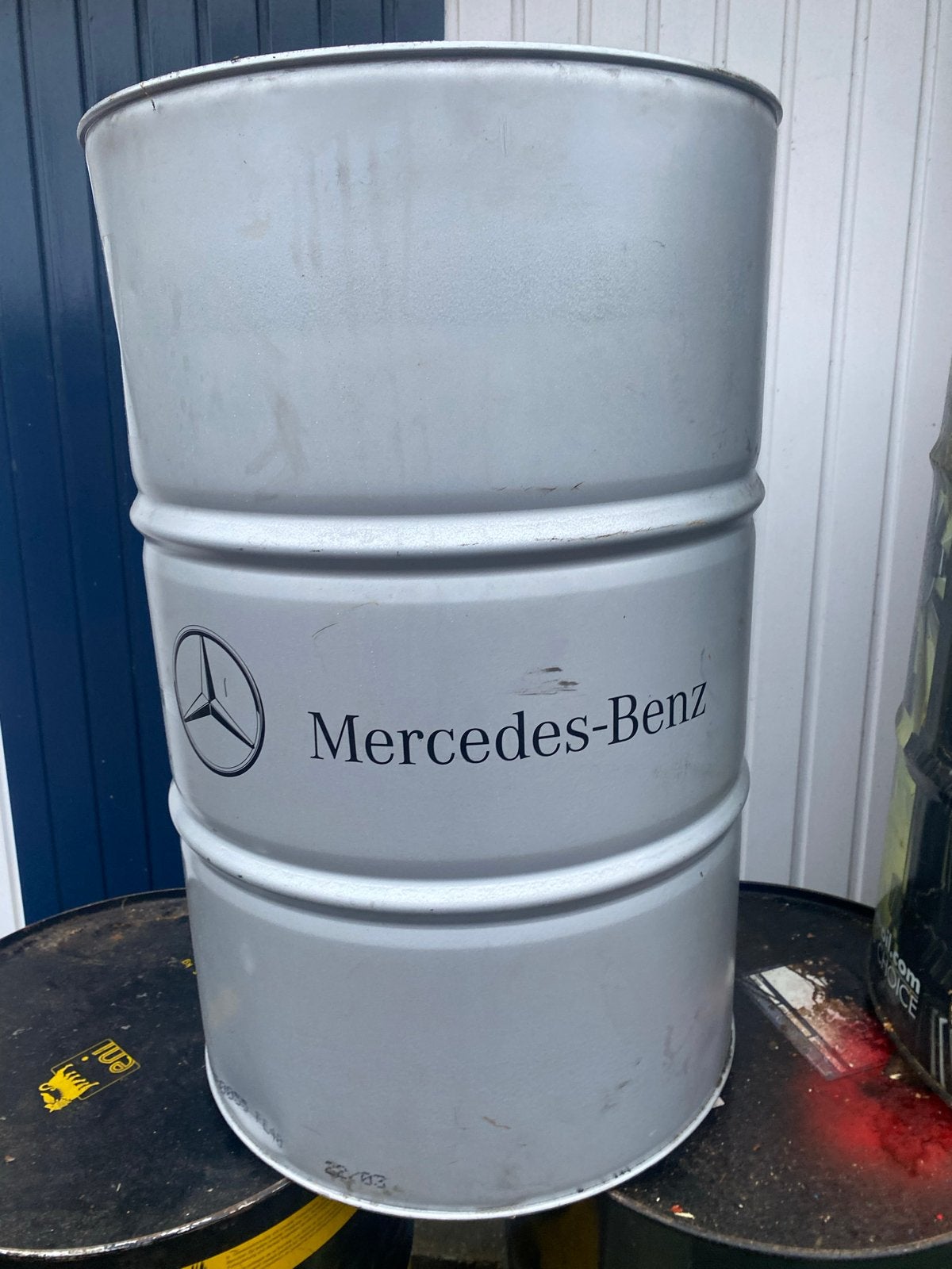 Mooie lege Mercedes-Benz olievaten zilverkleurig vat tafrl, Ophalen of Verzenden, ., ., .