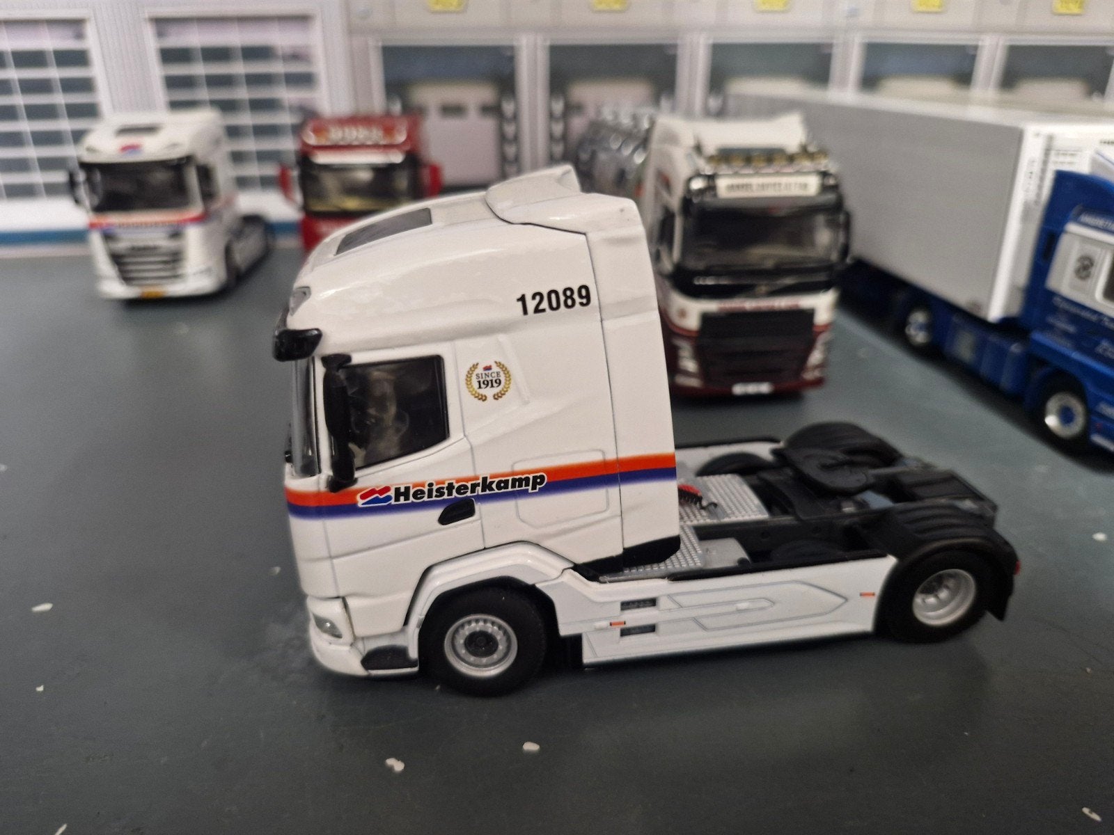 daf XG met babyas wsi heisterkamp, Hobby en Vrije tijd, Ophalen of Verzenden, Zo goed als nieuw, Bus of Vrachtwagen, Wsi