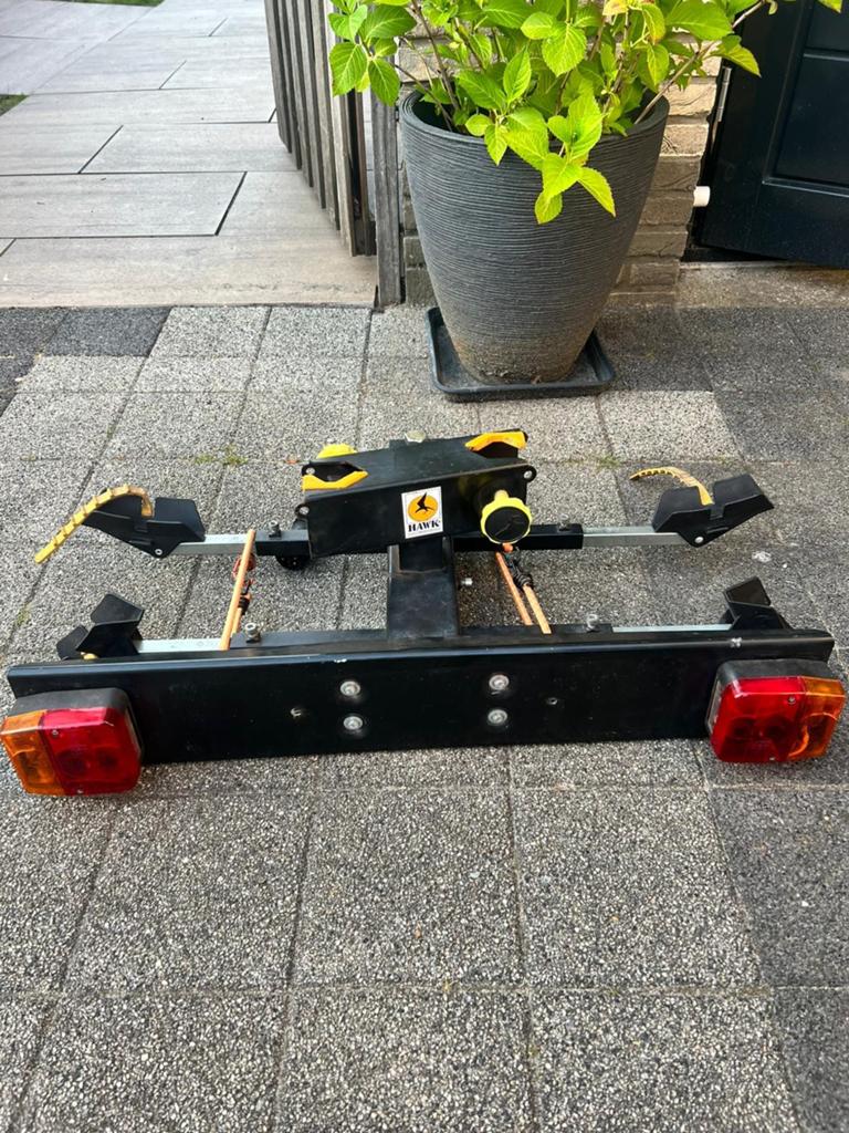 Fietsendrager voor 2 fietsen (HAWK), Ophalen, Gebruikt, Trekhaakdrager