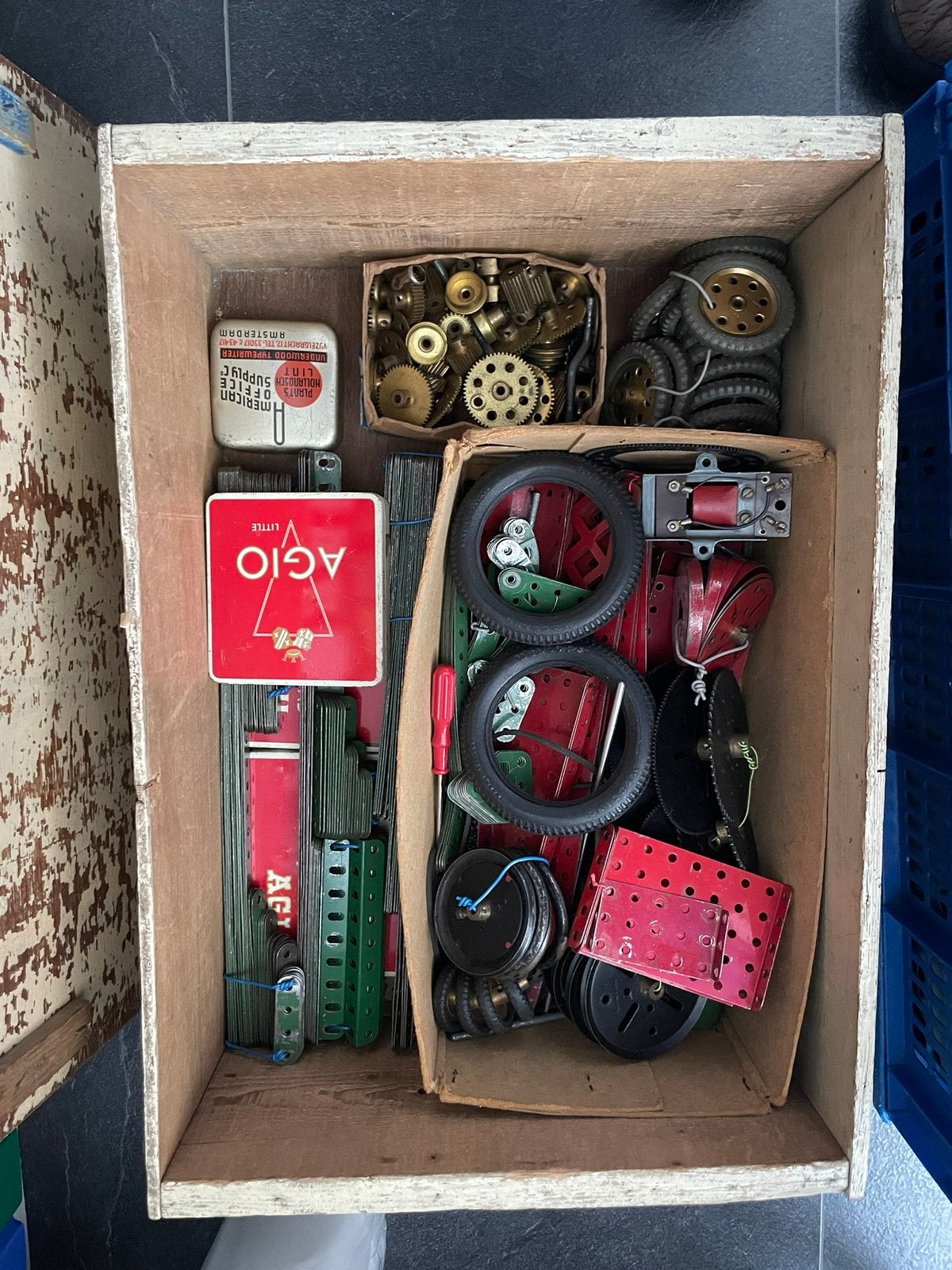 Meccano, Ophalen, Gebruikt