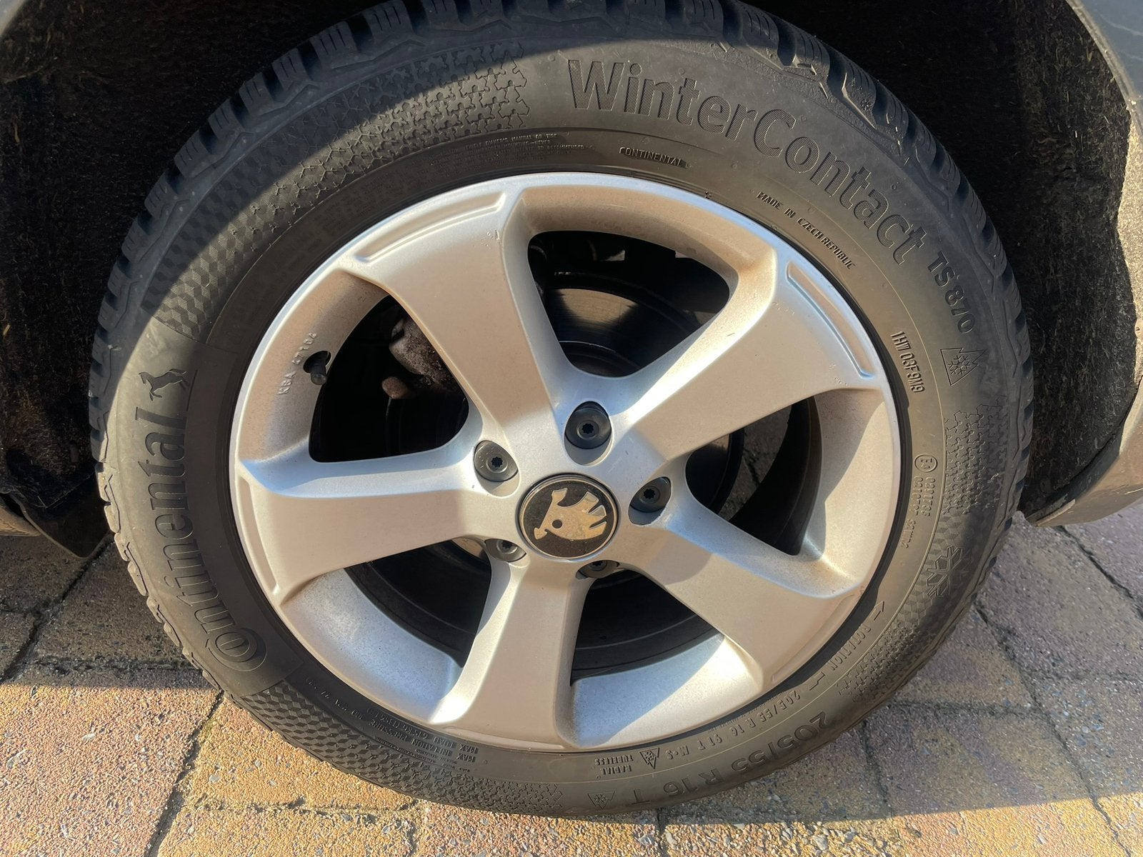 Winterbanden VAG 16 inch met lichtmetalen velgen, Gebruikt, 16 inch, Banden en Velgen, Personenwagen