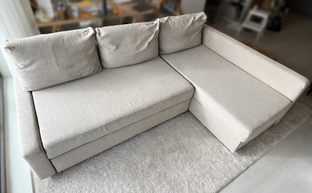IKEA FRIHETEN corner sofa bed/couch, Hyllie beige, Huis en Inrichting, Ophalen, 125 tot 150 cm, Driepersoons, Scandinavian