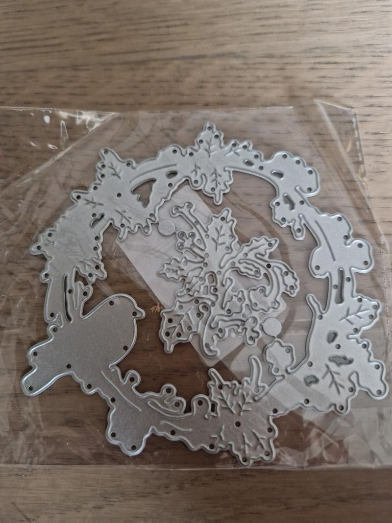 Nieuwe Ronde Snijmal met Bladeren Rand en Vogel, Ophalen of Verzenden, Nieuw, Gereedschap of Toebehoren