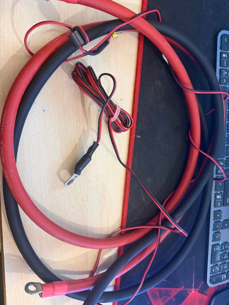 orginelen Victron temp.sensor + 2x 35mm² accukabel 1,5m, Ophalen of Verzenden, Nieuw, Minder dan 2 meter, Overige kabels