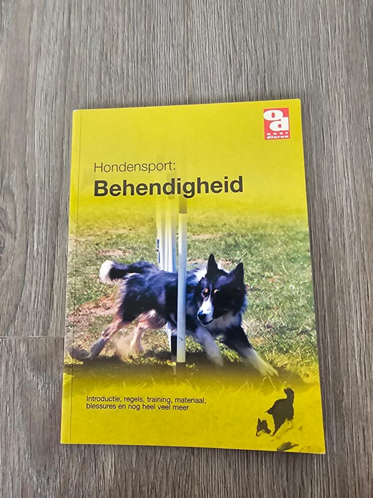 Hondensport: Behendigheid - Boek over Agility, Ophalen of Verzenden