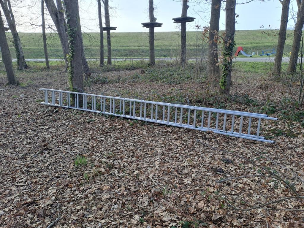 Lange aluminium ladder, Ophalen, Gebruikt, 4 meter of meer