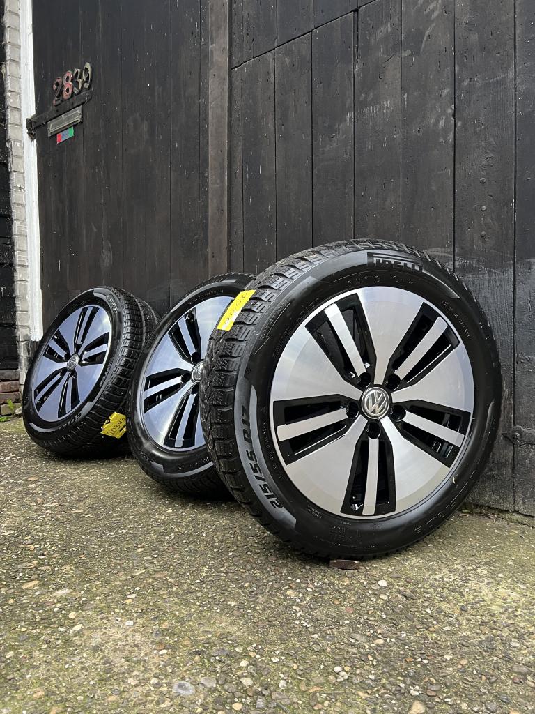3x Originele Volkswagen Passat Arteon 17" 5x112 Montpellier