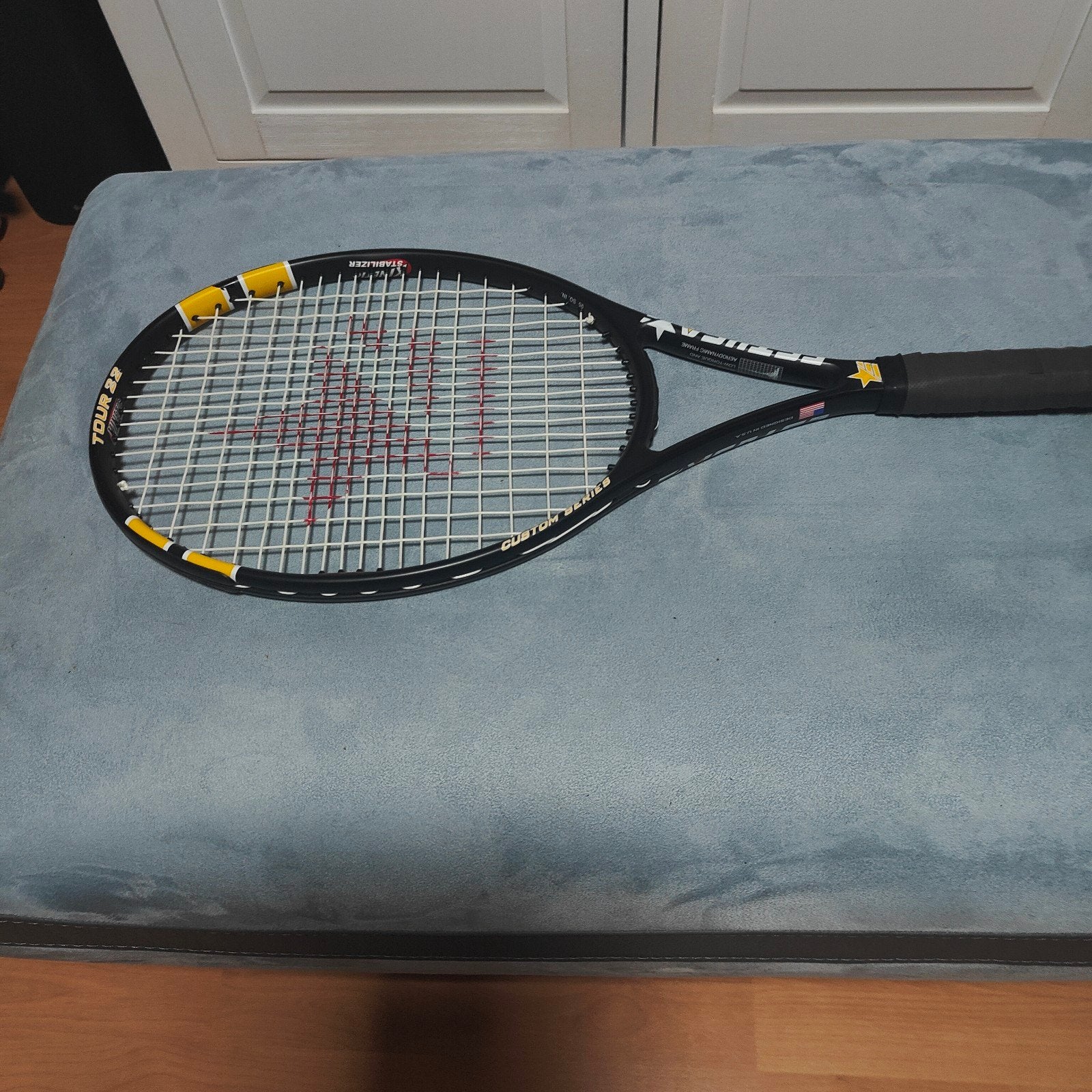 Estusa Tour 22 Kinetic Stabilizer Tennisracket met hoes, Ophalen of Verzenden
