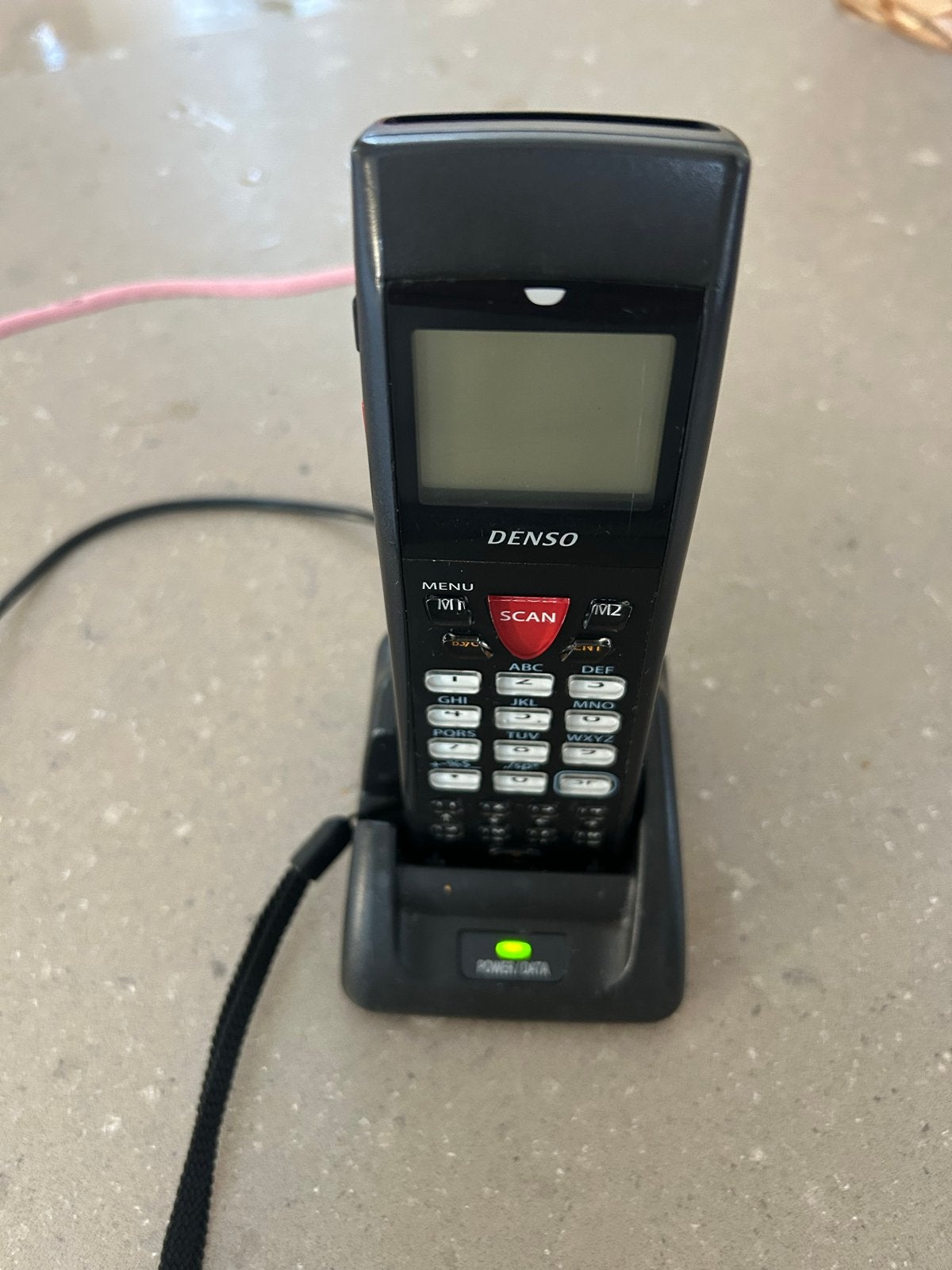 Denso BHT-904B Barcode Terminal met Oplaadstation, Ophalen of Verzenden, Gebruikt, Barcodescanner