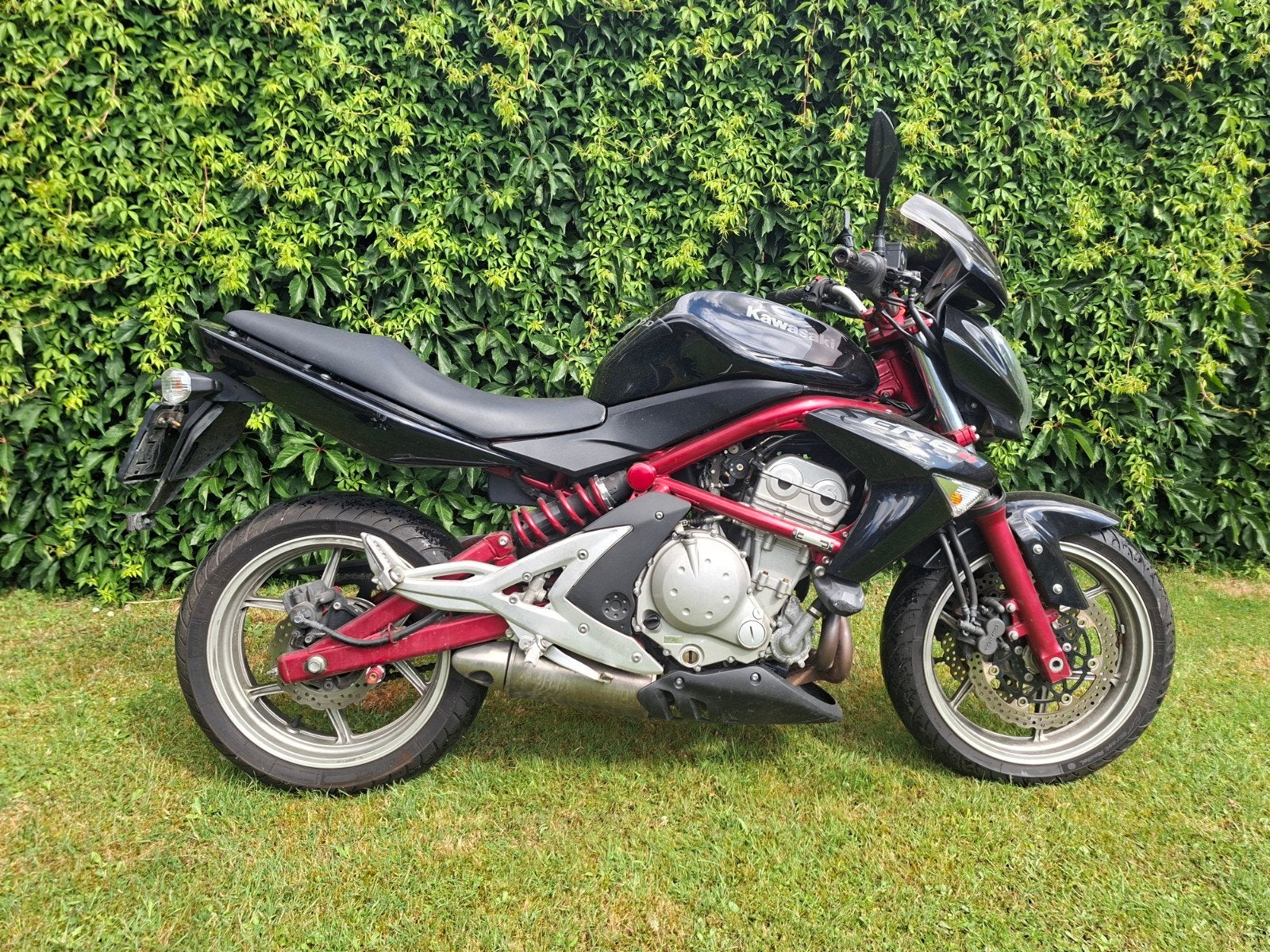 Zeer nette Kawasaki ER 6 N, 2 cilinders, Gebruikt, Particulier, Meer dan 35 kW