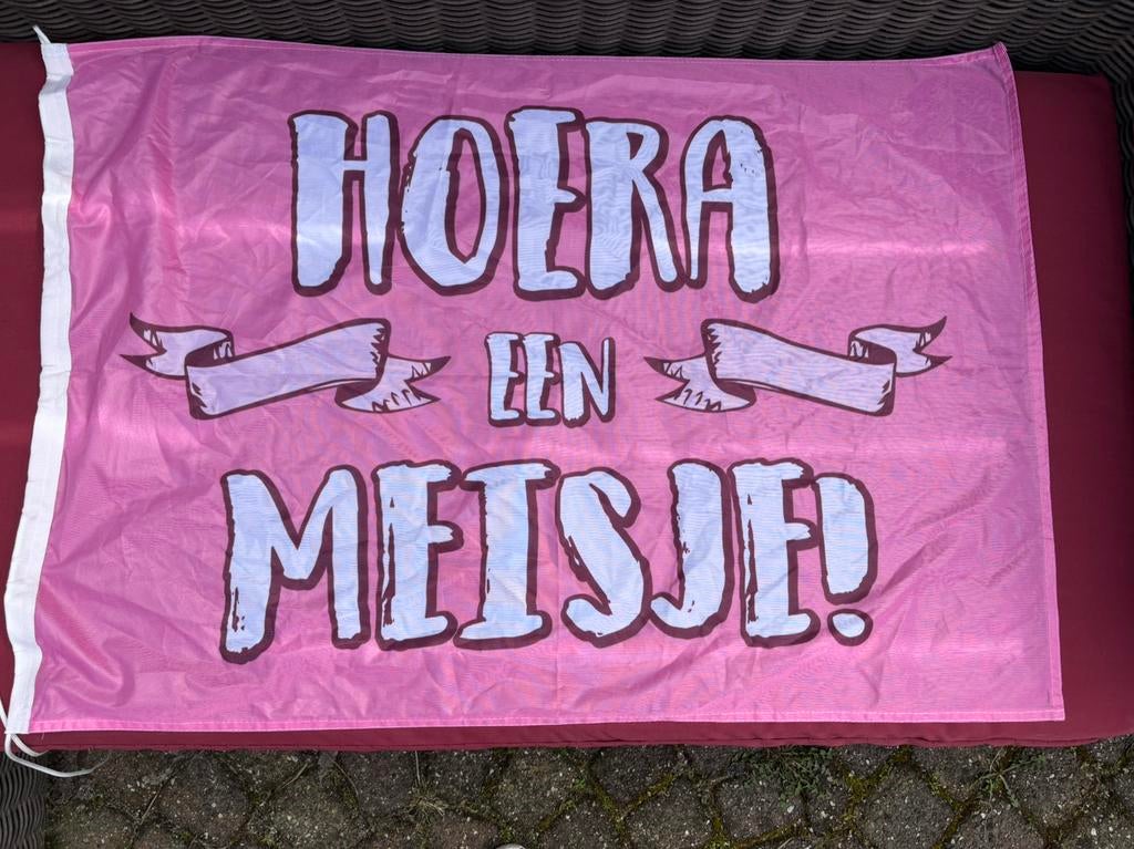 Geboortevlag baby: Hoera een meisje, Ophalen, Zo goed als nieuw
